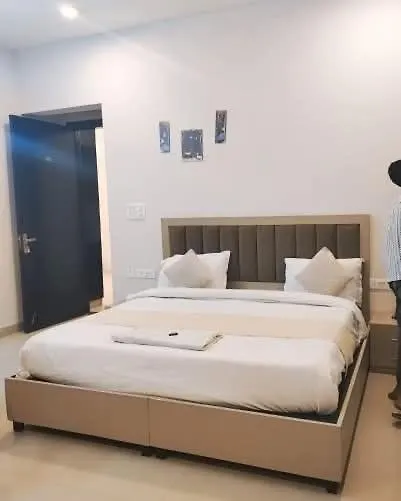 Global Luxury Stay 古尔冈 3*,  印度